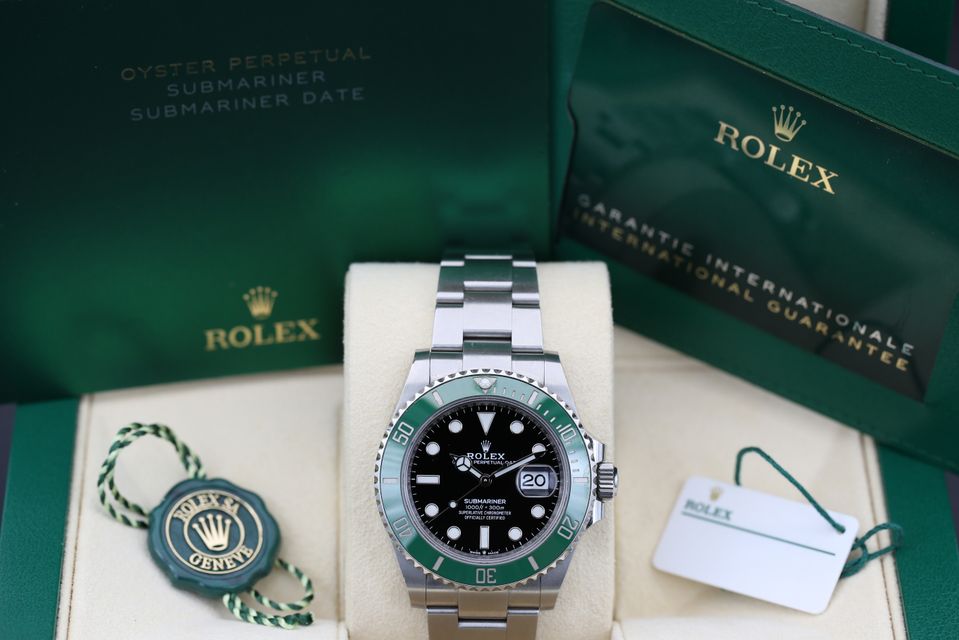Rolex Submariner Starbucks Image 7